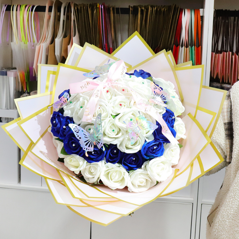 Gold-Rimmed Jelly Flower Wrapping Paper