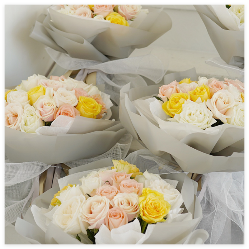 微信图片_20260401160220_5191_1 LR Minimalist Floral Wrapping Paper