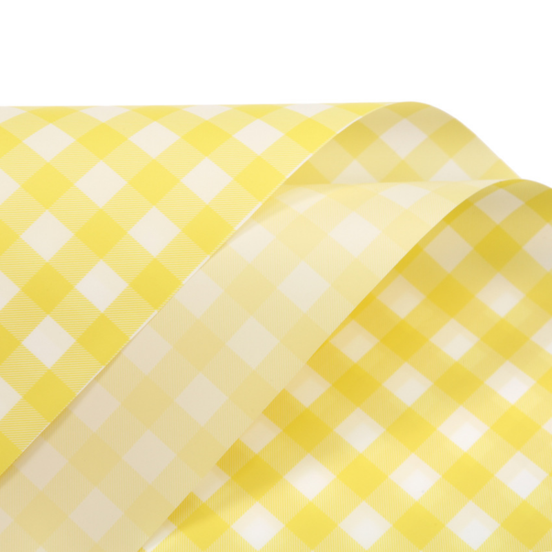 LR Youthful Plaid Bouquet Wrapping Paper