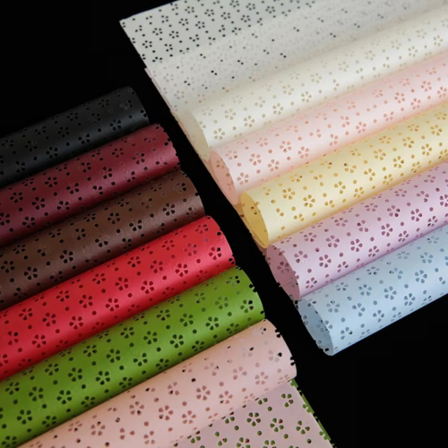 微信图片_20260401165652_5246_1 LR Elegant Floral Cutout Bouquet Wrapping Paper