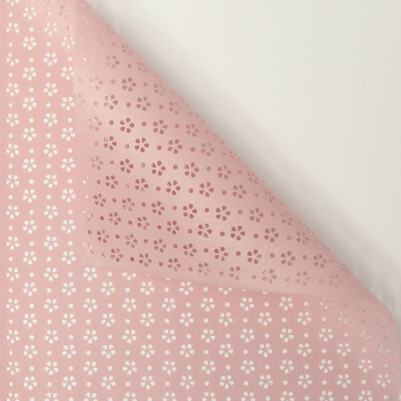 微信图片_20260401165739_5254_1 LR Elegant Floral Cutout Bouquet Wrapping Paper