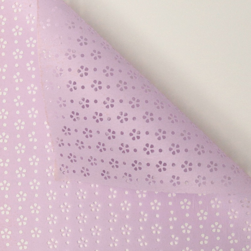 微信图片_20260401165744_5255_1 LR Elegant Floral Cutout Bouquet Wrapping Paper