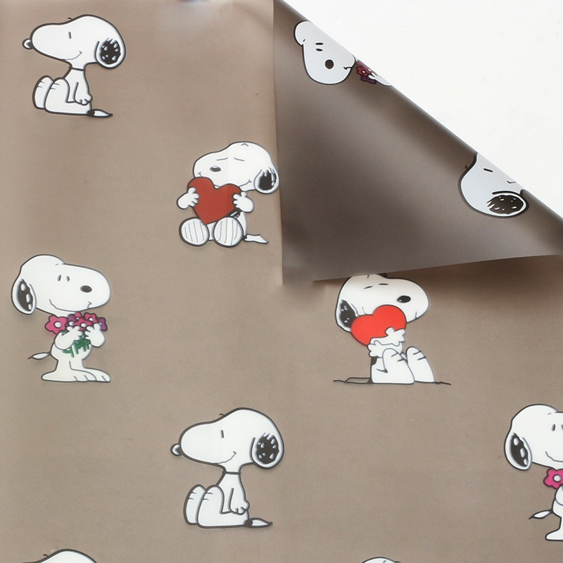 微信图片_20260401192649_5420_1 LR Dog and Floral Wrapping Paper
