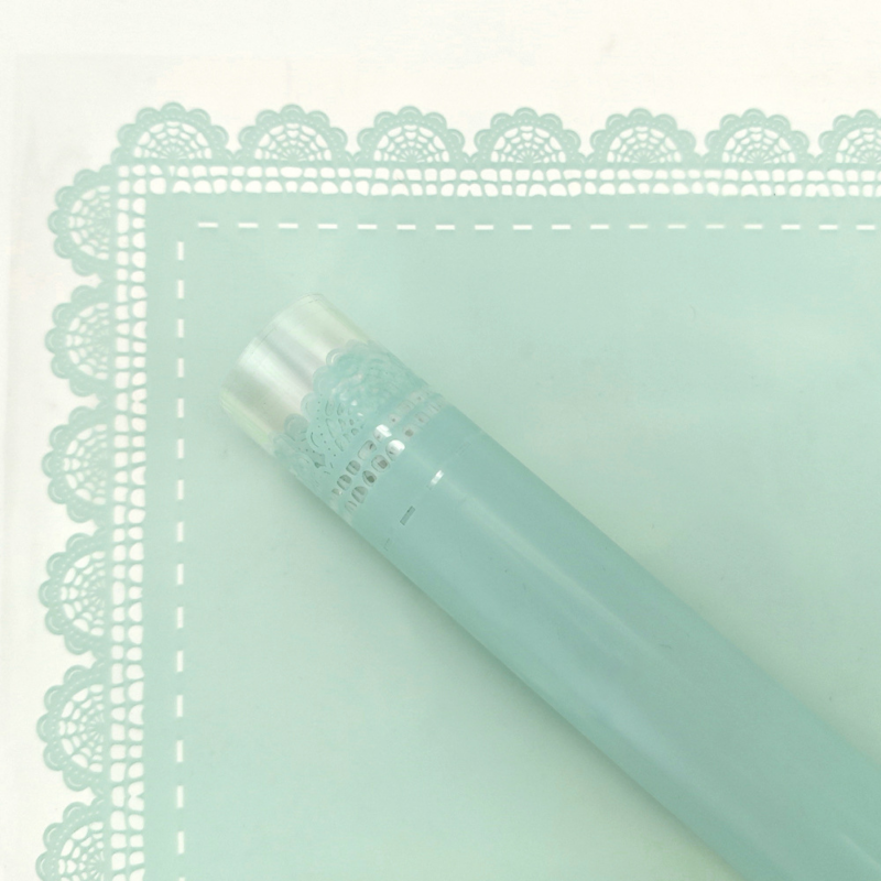 微信图片_20260402084554_5698_1 LR Lace-Edged Cellophane Flower Wrapping Paper