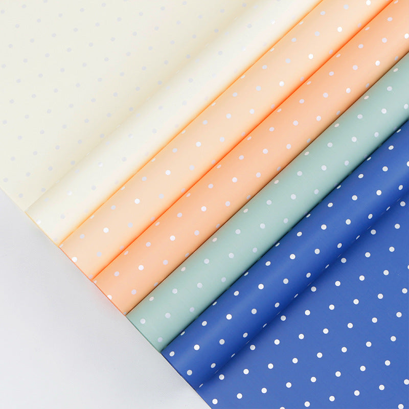 微信图片_20260402115714_5902_1 LR Polka Dot Bouquet Wrapping Paper