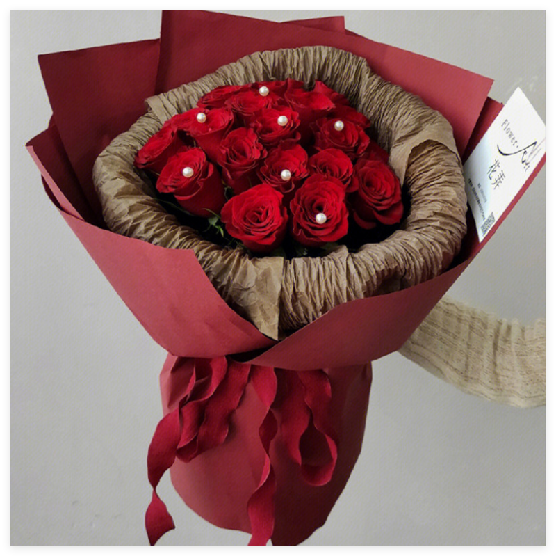 LR Elegant Monochrome Rose Bouquet Wrapping Paper