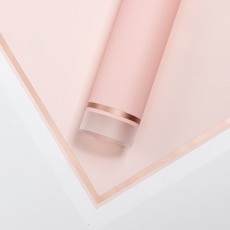 LR Luxurious and Minimalist Floral Wrapping Paper