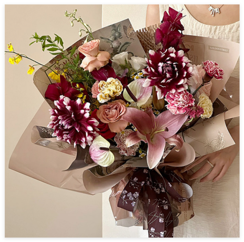 LR Dream Garden Floral Wrapping Paper
