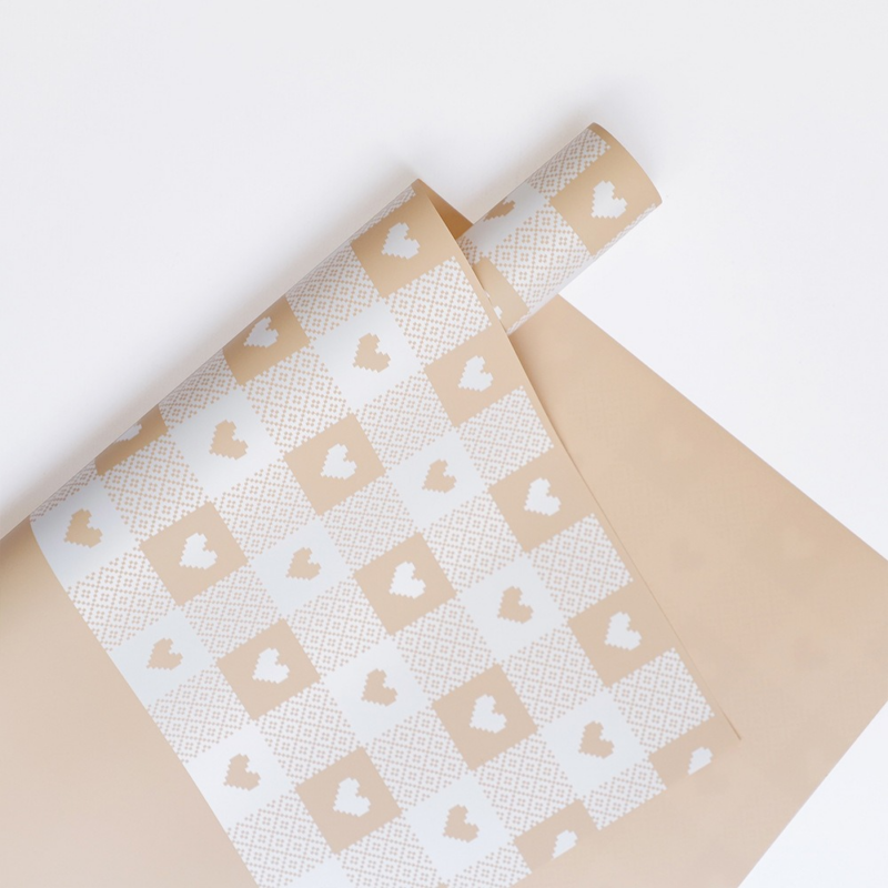 LR Floral Gift Wrapping Paper