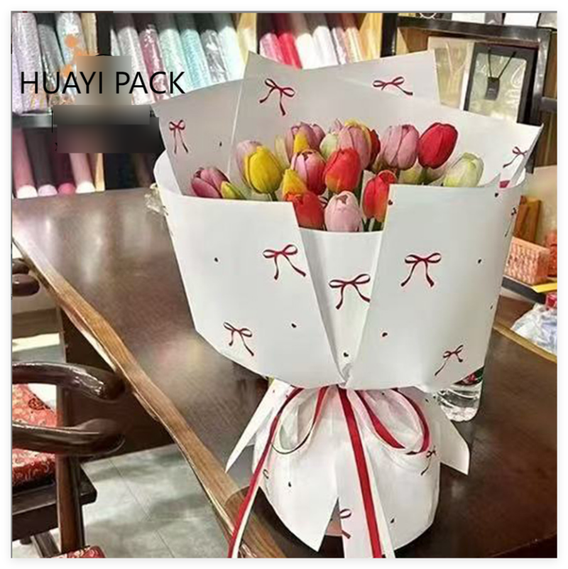 LR Heart-Knot Waterproof Floral Wrapping Paper