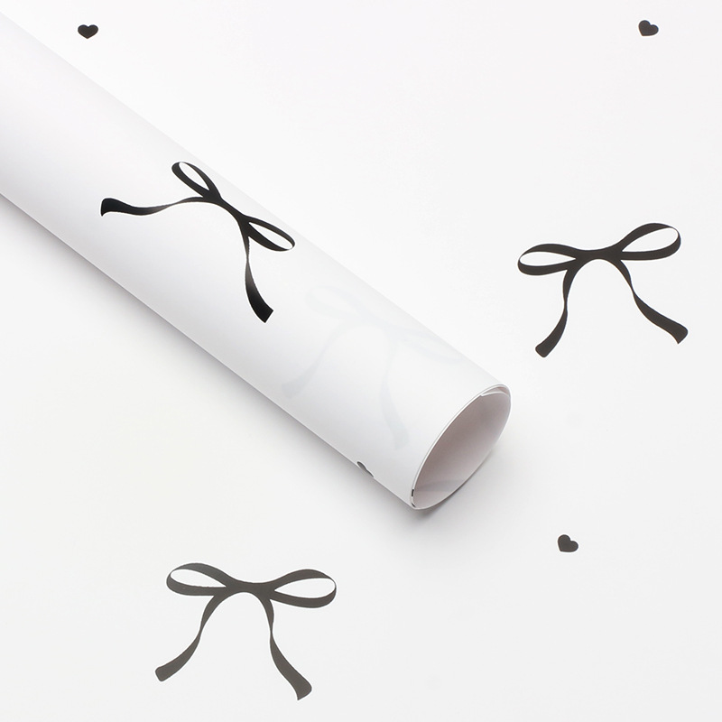 LR Heart-Knot Waterproof Floral Wrapping Paper