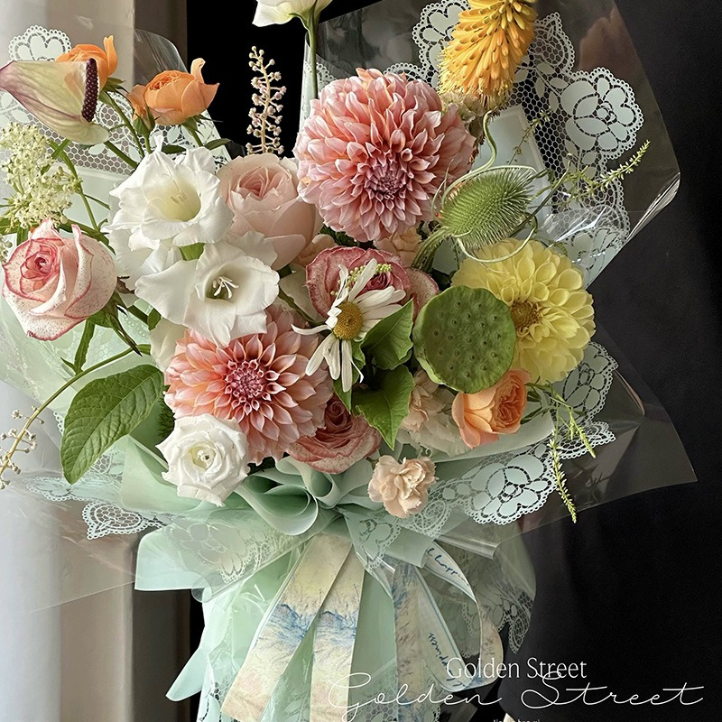 Small Lace Wrapping Paper