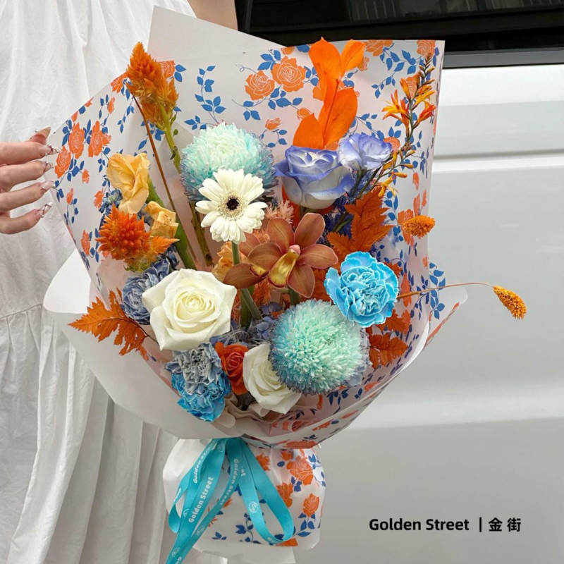 Roes Floral Gift Wrapping PaperSize: 57*57 cm ± 1 cm Quantity: 20 sheets/pack Waterproof