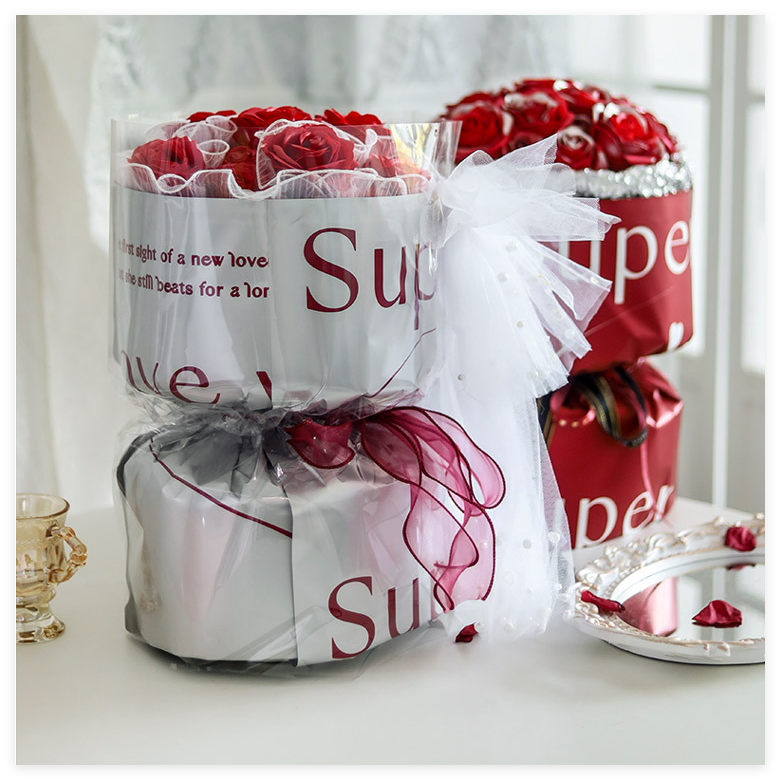 Super Heart-Themed Floral Wrapping Paper