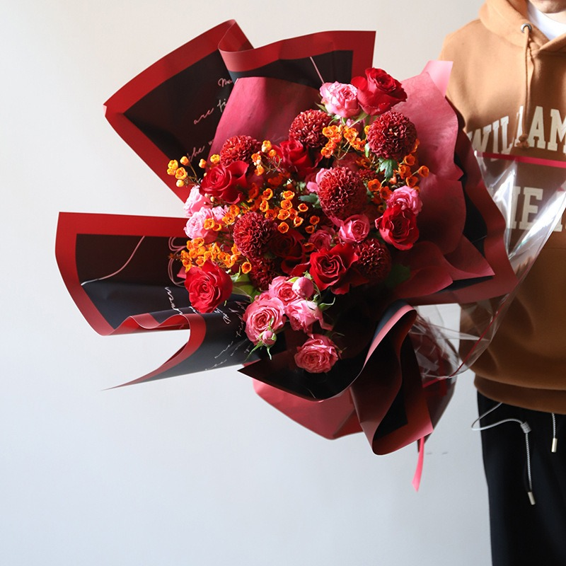 INS-Style Floral Wrapping Paper