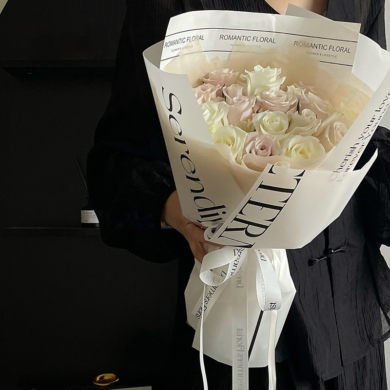 Simple Jelly Flower Bouquet Wrapping Paper