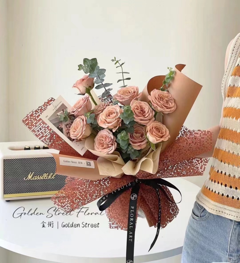 Korean-Style Floral Packaging: Jacquard Mesh Bouquet Wrap