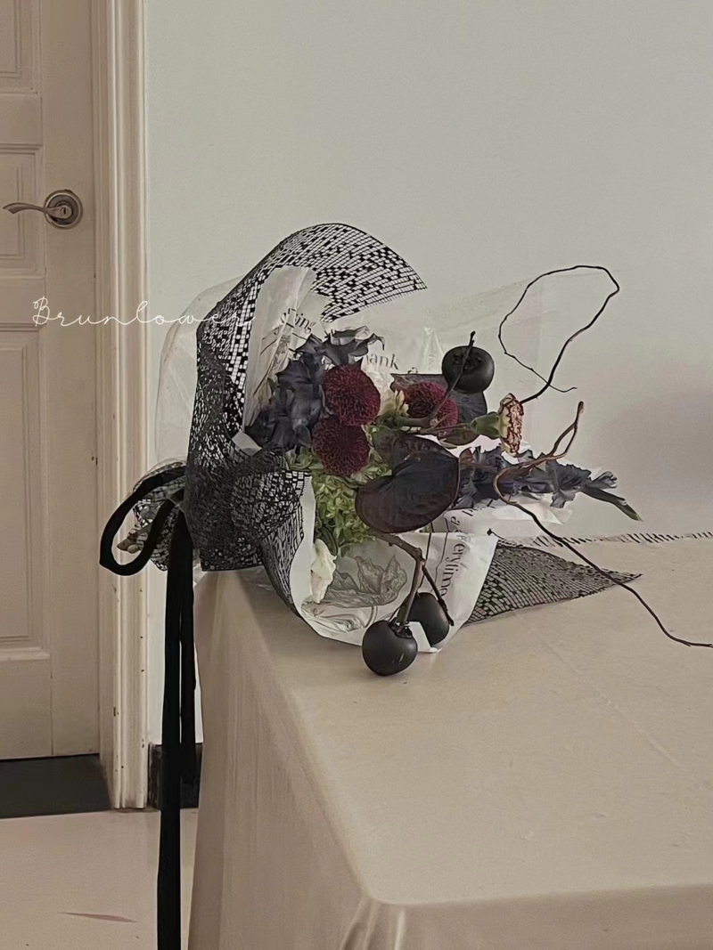 Korean-Style Floral Packaging: Jacquard Mesh Bouquet Wrap