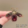 Vintage Decorative Pins & Clothing Accessories