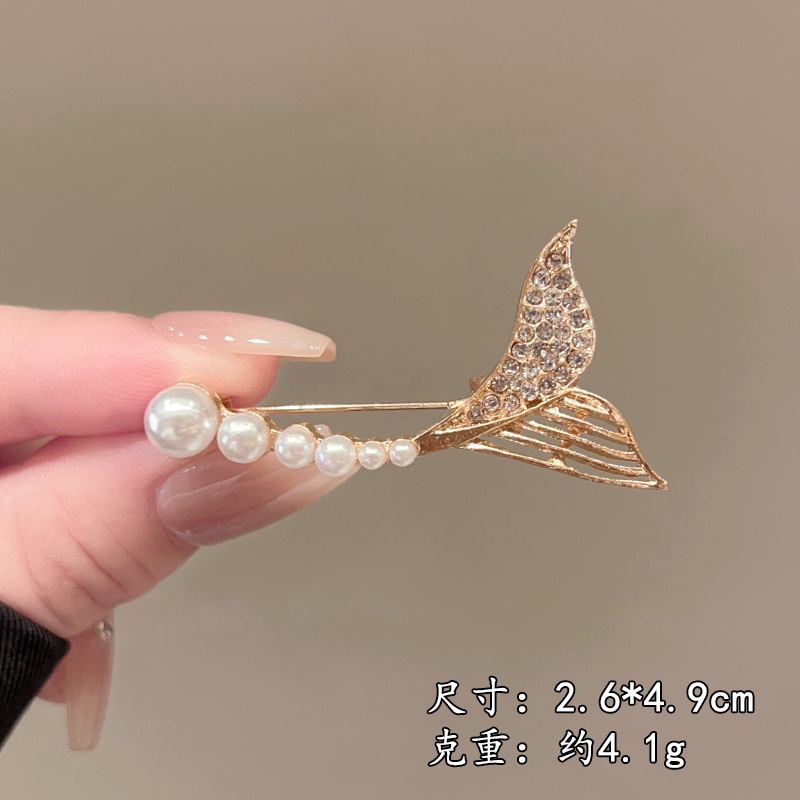微信图片_20260413090749_9005_1 Elegant and Sophisticated Brooch Pin