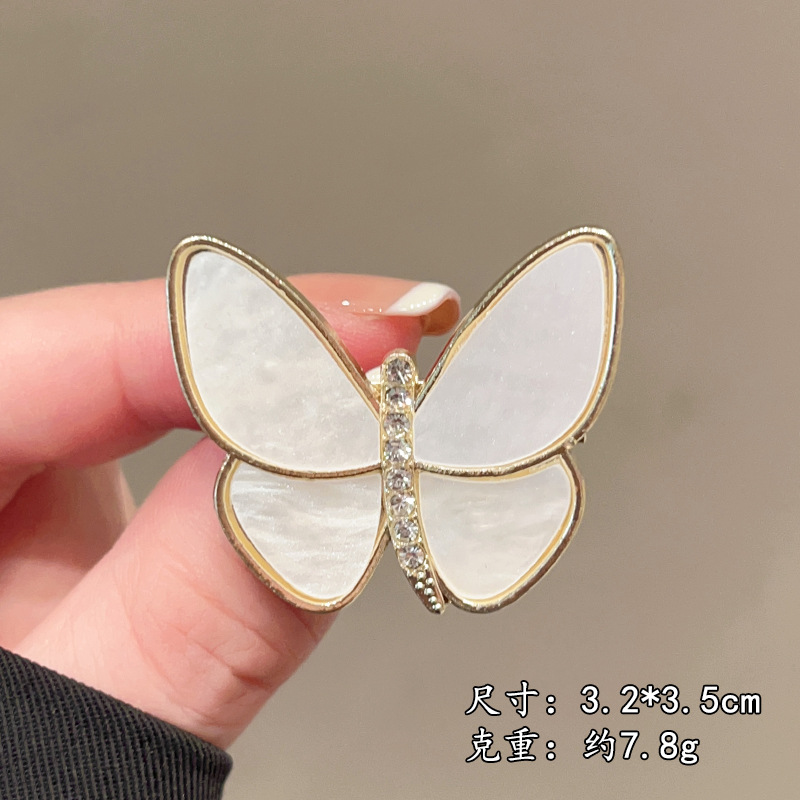 微信图片_20260413091049_9018_1 Elegant and Sophisticated Brooch Pin