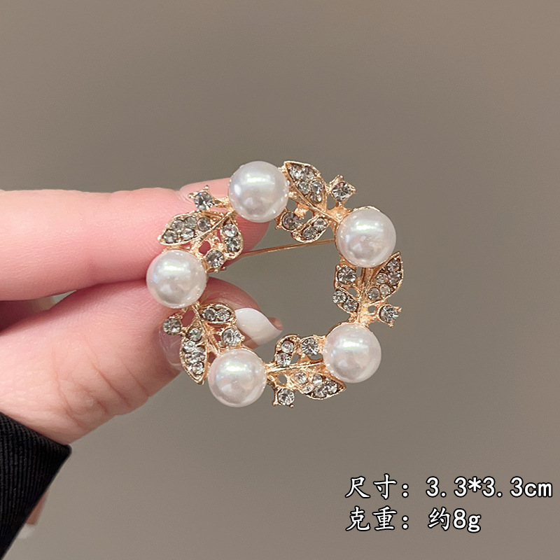 微信图片_20260413091256_9031_1 Elegant and Sophisticated Brooch Pin