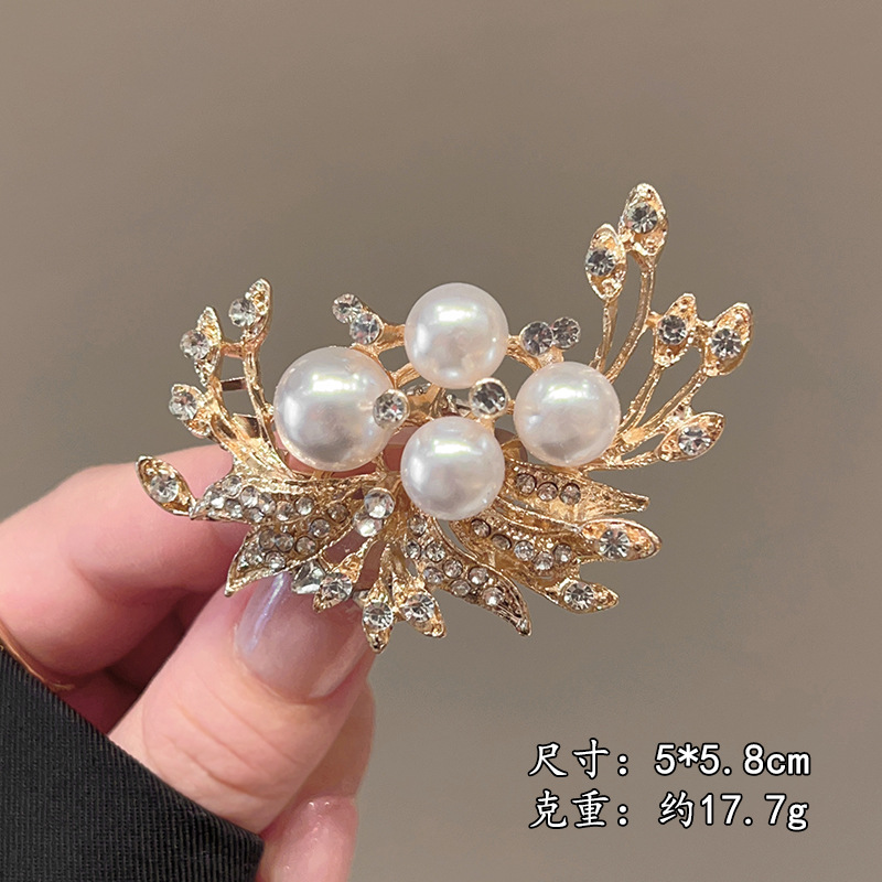 Premium Lapel Pin: High-End, Versatile Brooch for Coats and Suits