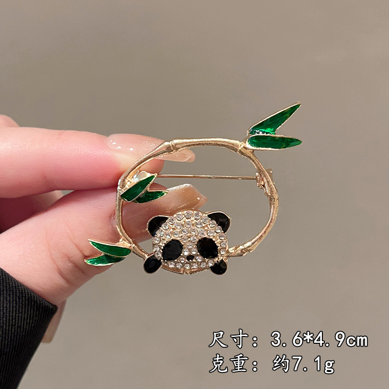 Premium Lapel Pin: High-End, Versatile Brooch for Coats and Suits
