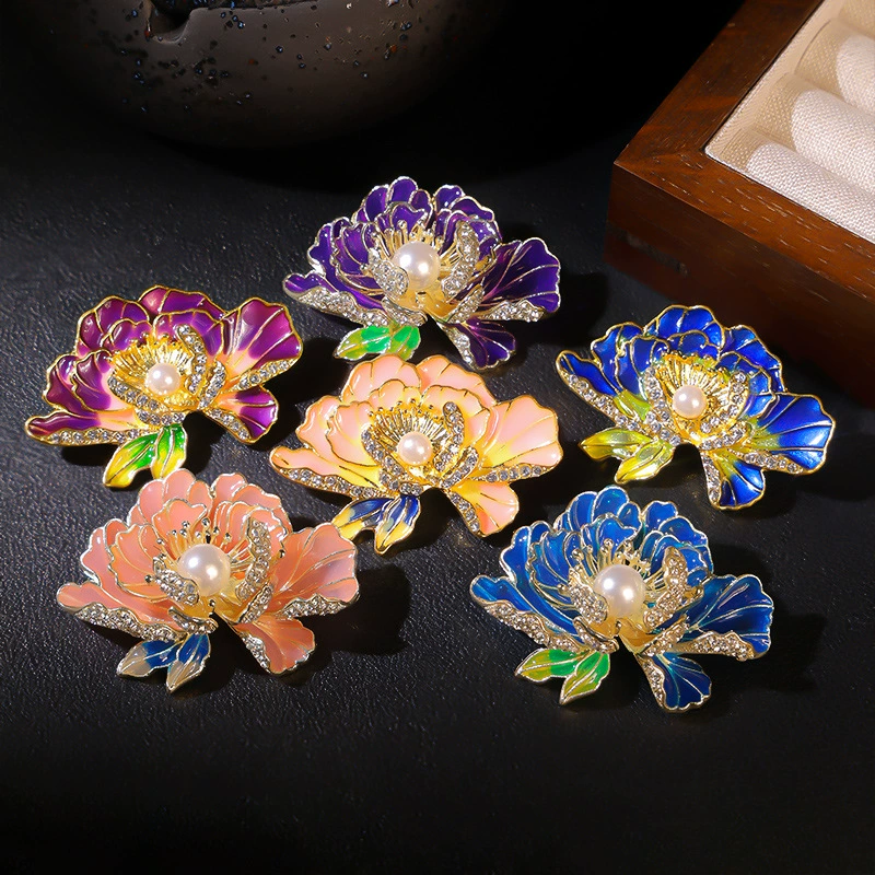 Minimalist Lapel Pin Accessory (Chest-Flower Style) for Suits and Coats