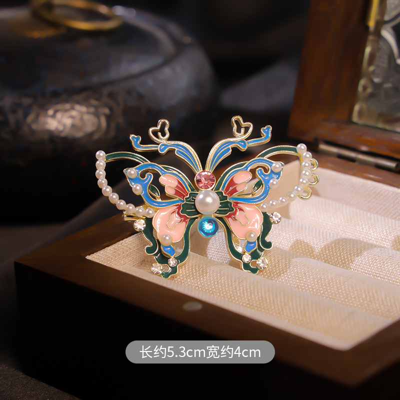 Minimalist Lapel Pin Accessory (Chest-Flower Style) for Suits and Coats