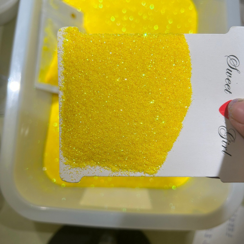 Fine powder, glitter powder, glitter powder